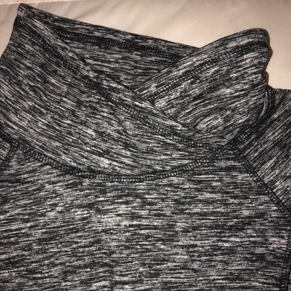 Gerry Weber athletic turtleneck sweater - Picture 3 of 4